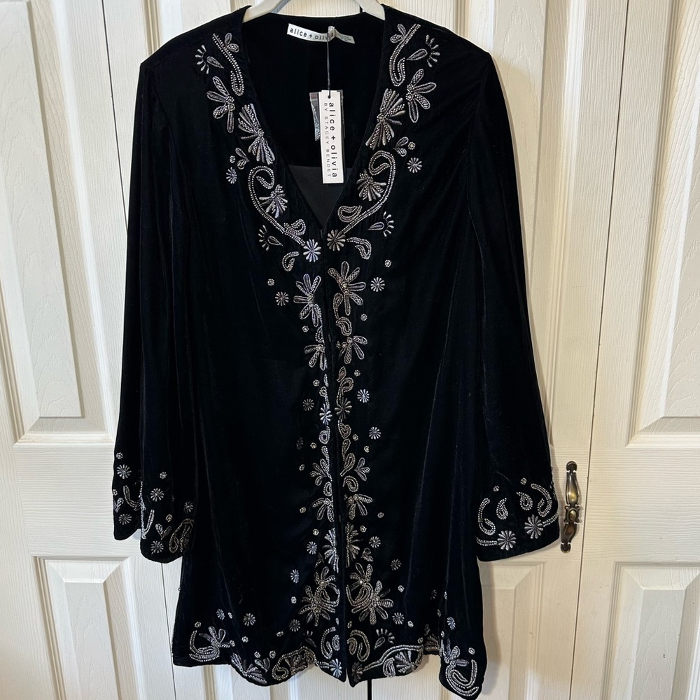 Alice + Olivia Embroidered Beaded Velvet Kimono Dress Jacket Women’s Size M/L